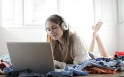 12 Signs of Burnout And How to Bounce Back Starting Now